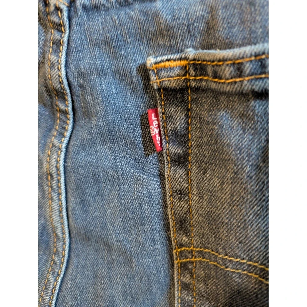 Levi's Jeans Mens 541 Denim Straight Leg Size 36x32 Medium Wash